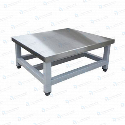 Подтоварник ПТ 900x500x300, каркас сварной из окрашенной трубы, столешница AISI430